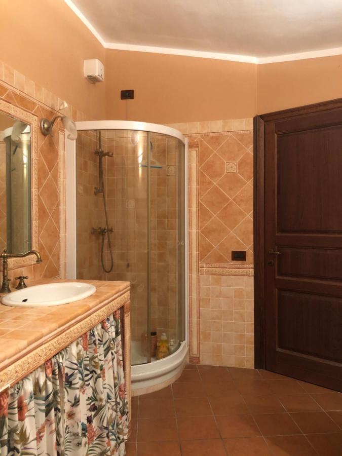 Hotel Le Jardin Sur Mer Avec Bike Et Mtb Tour Imperia Exterior foto