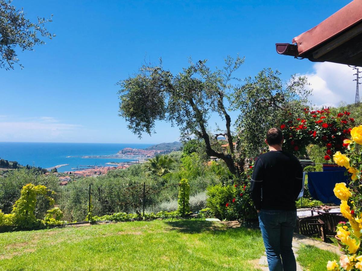 Hotel Le Jardin Sur Mer Avec Bike Et Mtb Tour Imperia Exterior foto