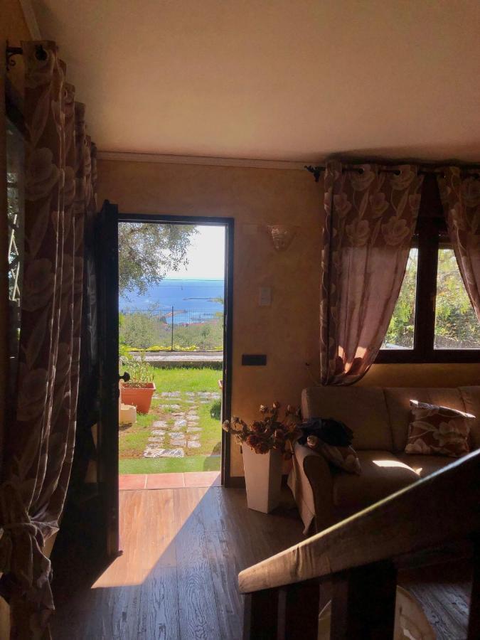 Hotel Le Jardin Sur Mer Avec Bike Et Mtb Tour Imperia Exterior foto